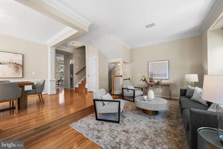 4634 Latrobe Pl, Alexandria, VA 22311 - #2
