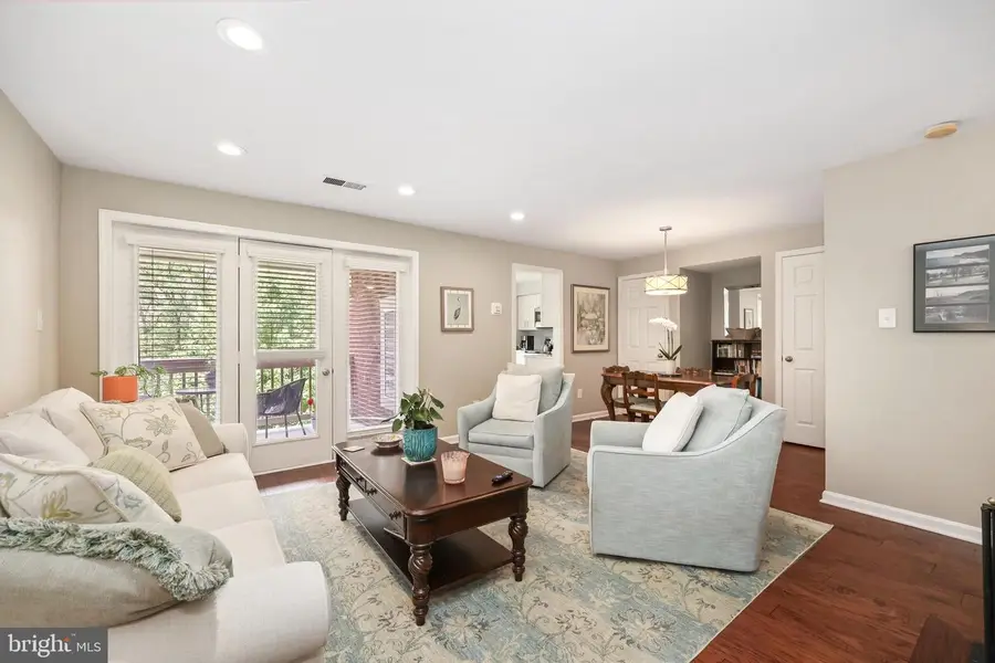 524 N West St #202, Alexandria, VA 22314 - #2