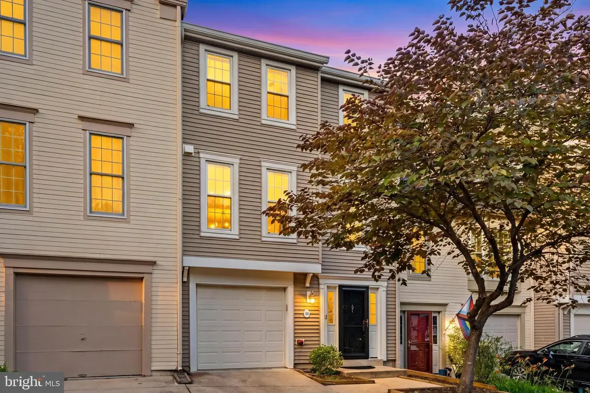 34 Fendall Ave, Alexandria, VA 22304 - #1