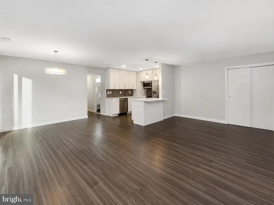 12 Van Dorn #405, Alexandria, VA 22304 - #2