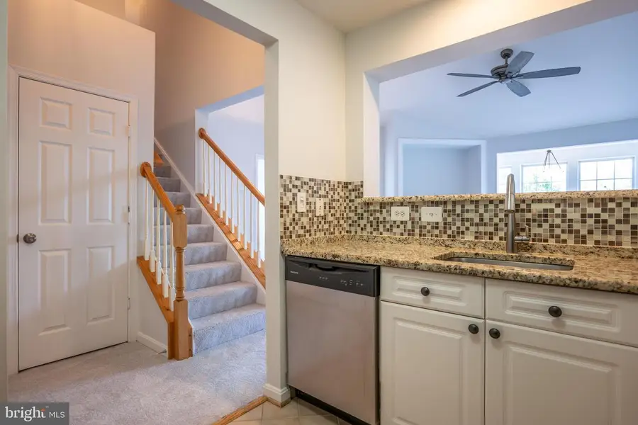 4951 Brenman Park Dr #410, Alexandria, VA 22304 - #3