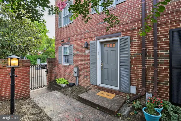 109 King Henry Ct, ALEXANDRIA, VA 22314