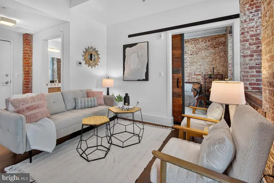 515 N Washington St #105, Alexandria, VA 22314 - #3