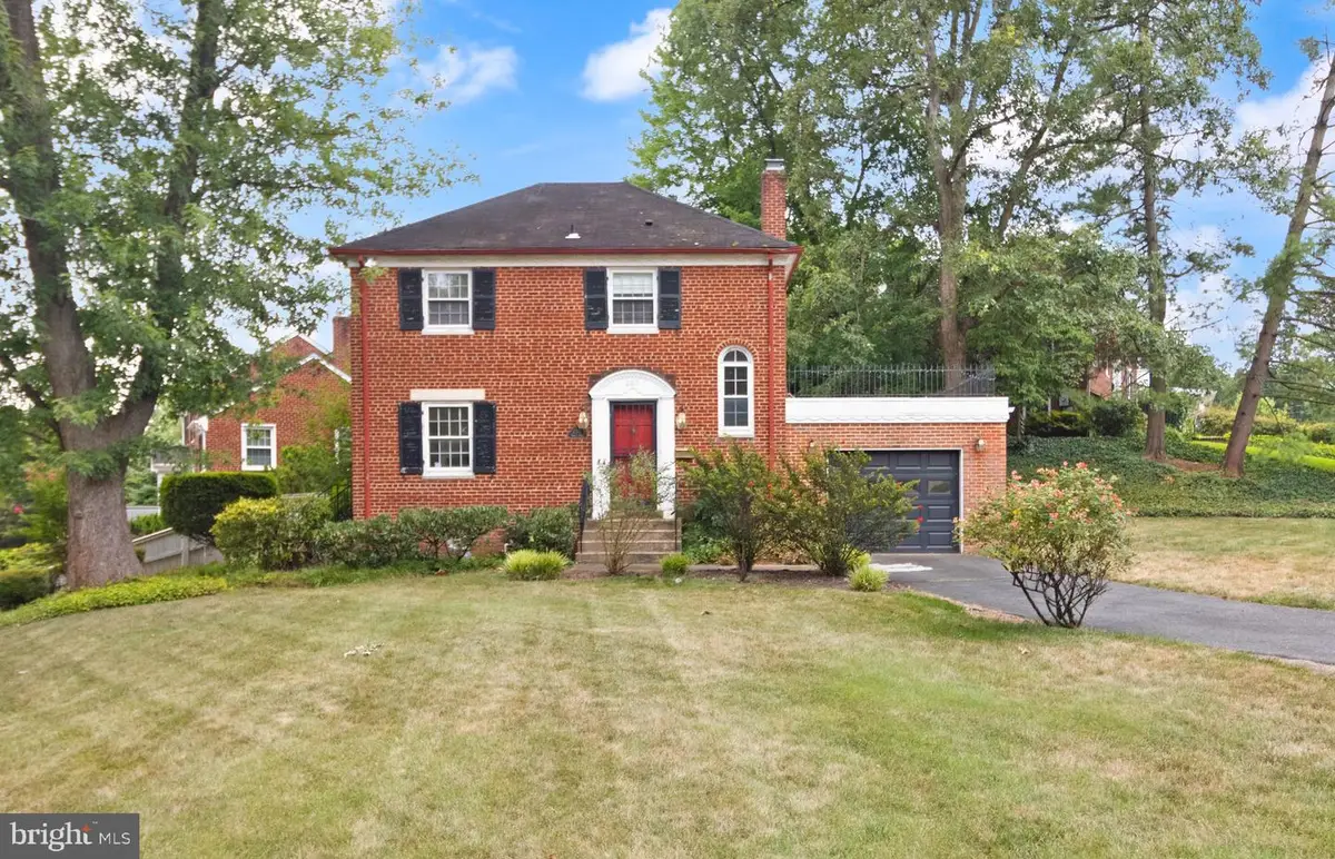 2317 Valley Dr, Alexandria, VA 22302 - #1