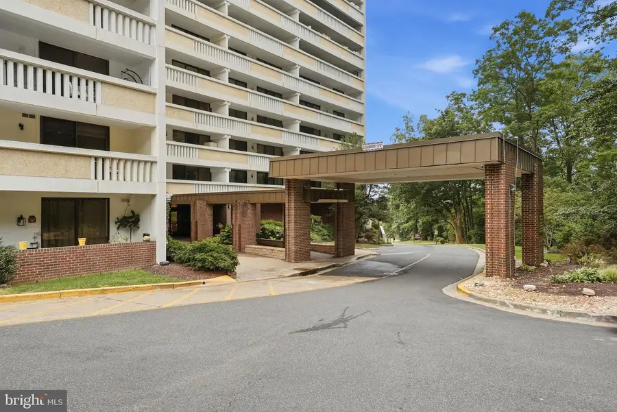 6101 Edsall Rd #1210, Alexandria, VA 22304 - #3
