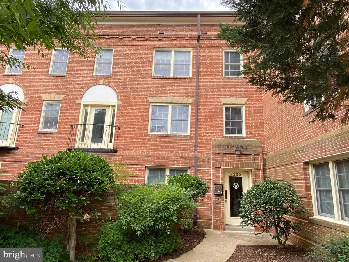 1205 N Pitt St #2c, Alexandria, VA 22314 - #1