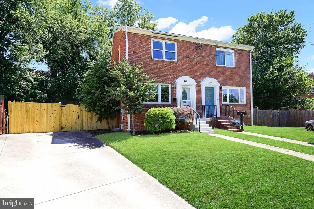 41 S French St, Alexandria, VA 22304 - #1