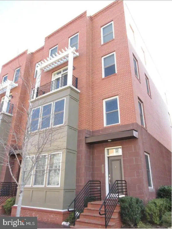 1903 Main Line Blvd, ALEXANDRIA, VA 22301