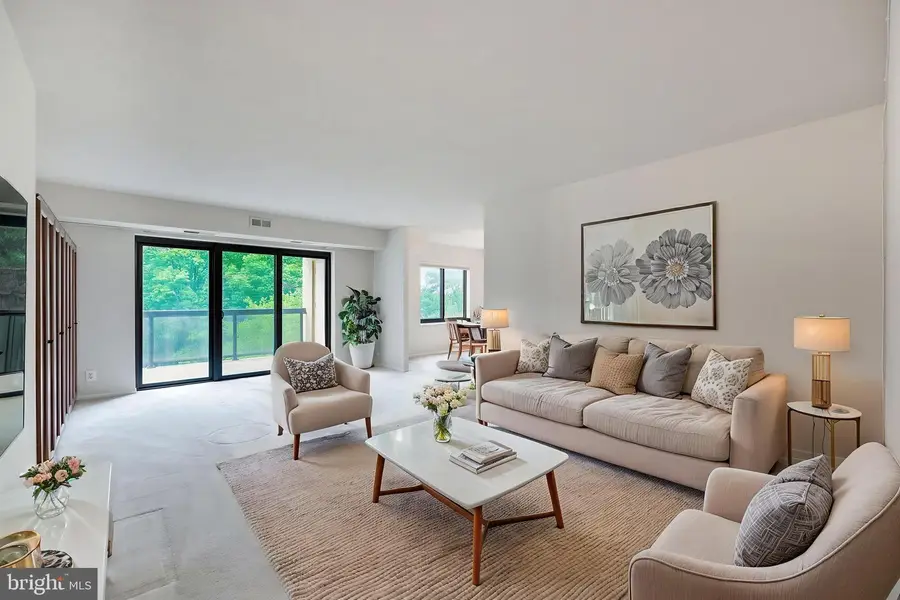 307 Yoakum Pkwy #512, Alexandria, VA 22304 - #2