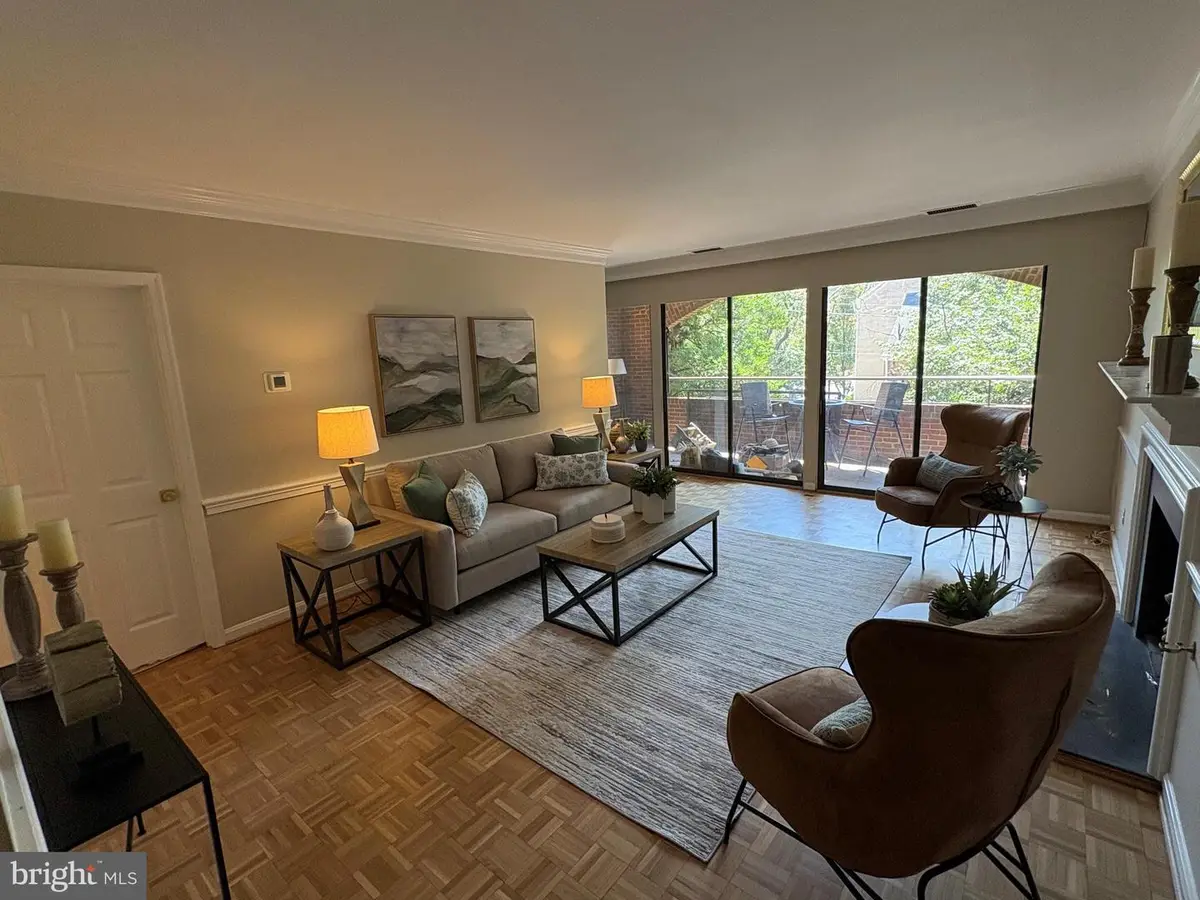601 Wilkes St #204, Alexandria, VA 22314 - #1