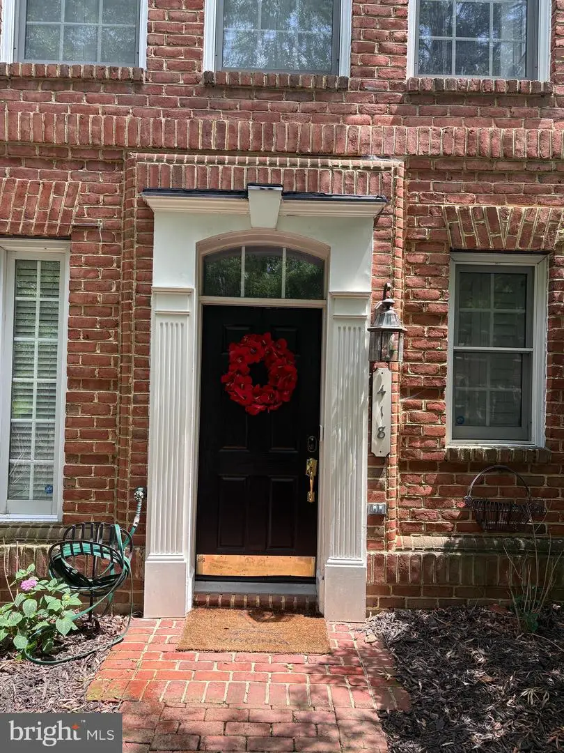 418 Ferdinand Day Dr, Alexandria, VA 22304 - #2