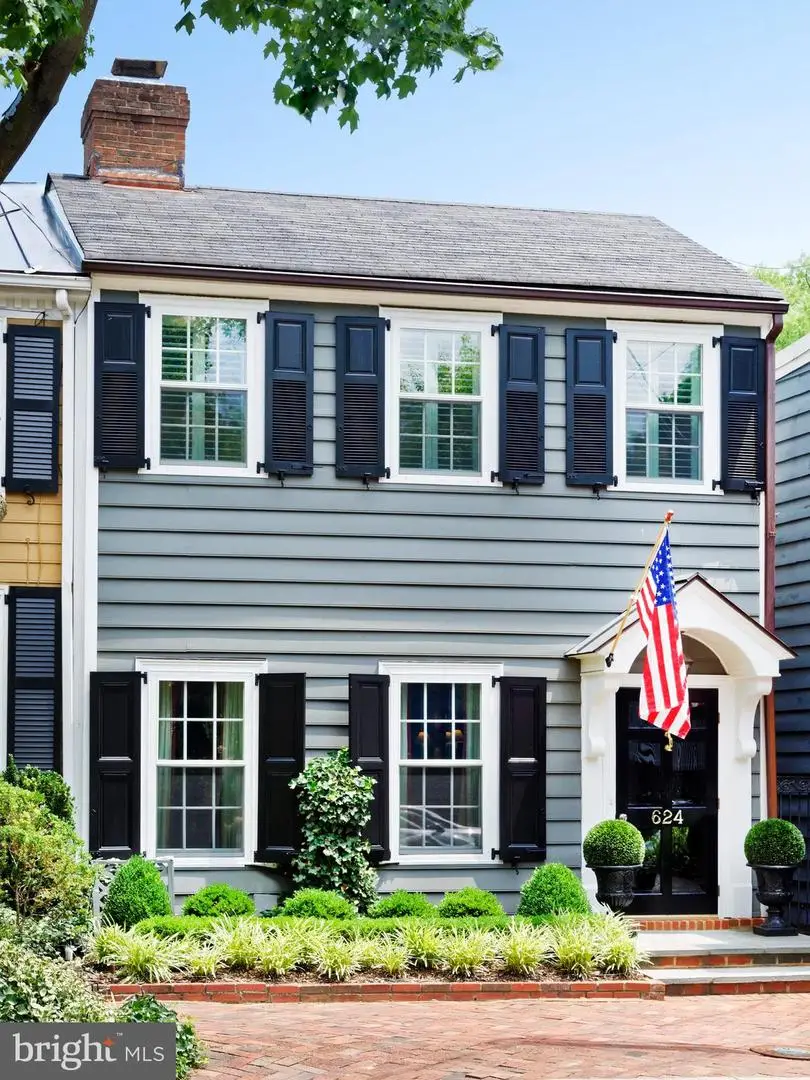 624 S Saint Asaph St, Alexandria, VA 22314 - #3