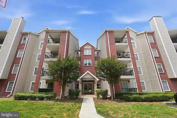 3307 Wyndham Cir #2158, ALEXANDRIA, VA 22302