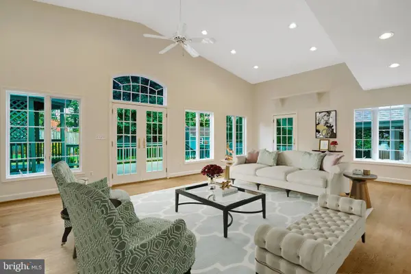 2510 Page Ter, ALEXANDRIA, VA 22302