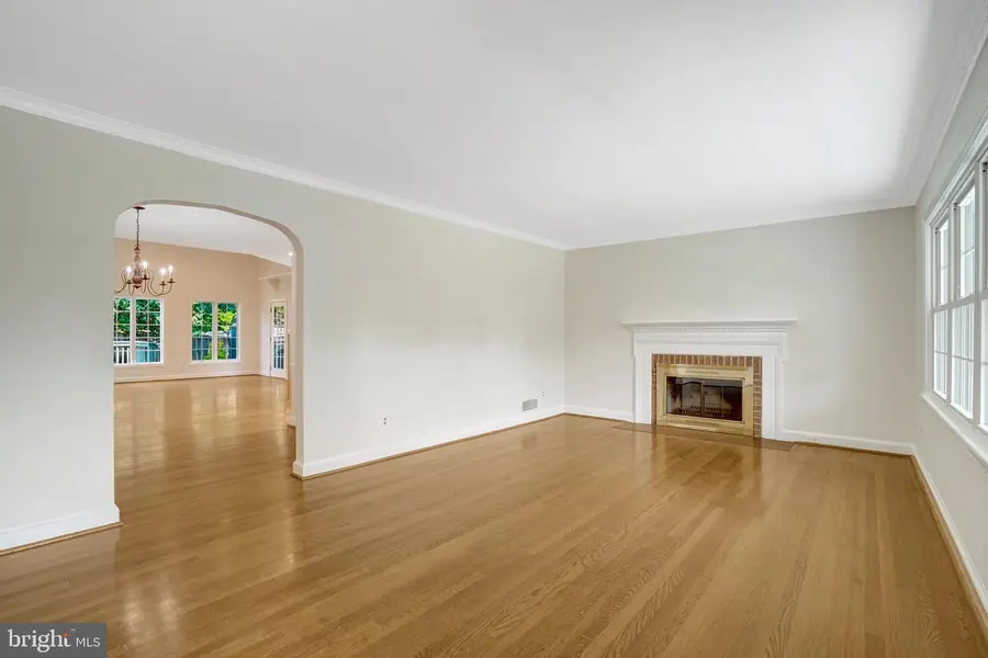 2510 Page Ter, Alexandria, VA 22302 - #3