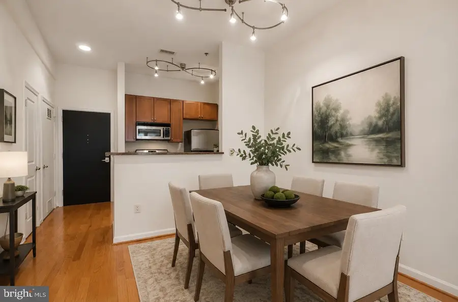 309 Holland #327, Alexandria, VA 22314 - #2