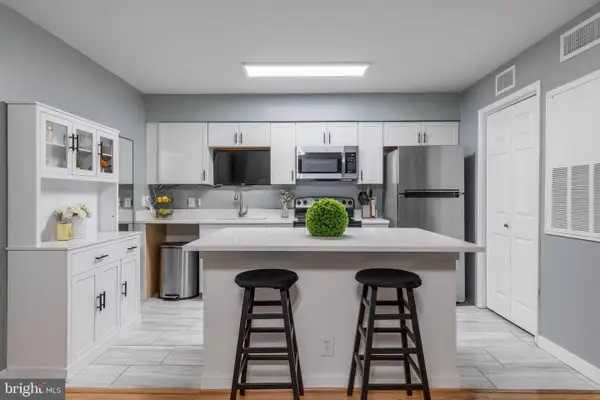3312 Wyndham Cir #306, ALEXANDRIA, VA 22302