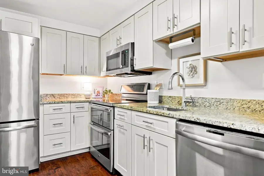 805 N Howard St #121, Alexandria, VA 22304 - #3