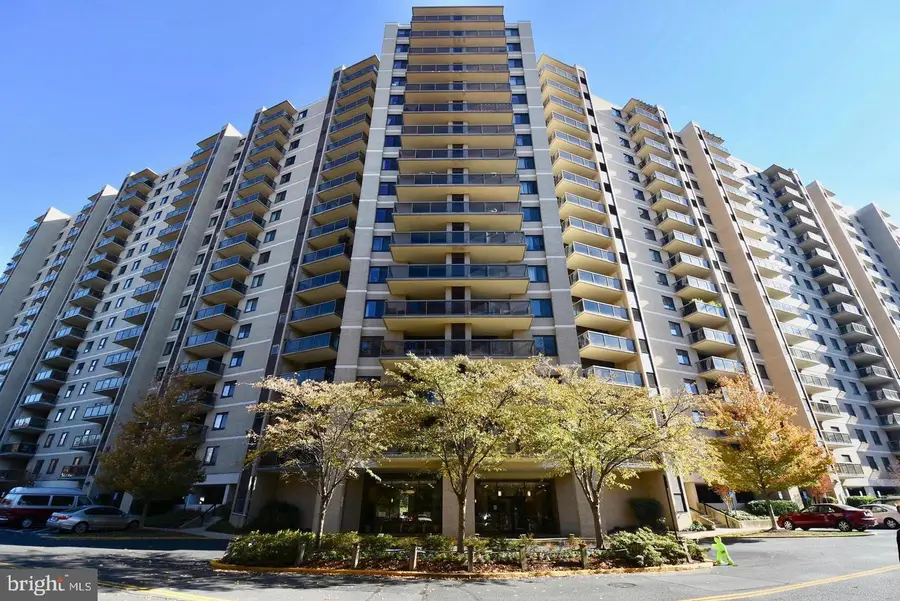 307 Yoakum Pkwy #1104, Alexandria, VA 22304 - #3