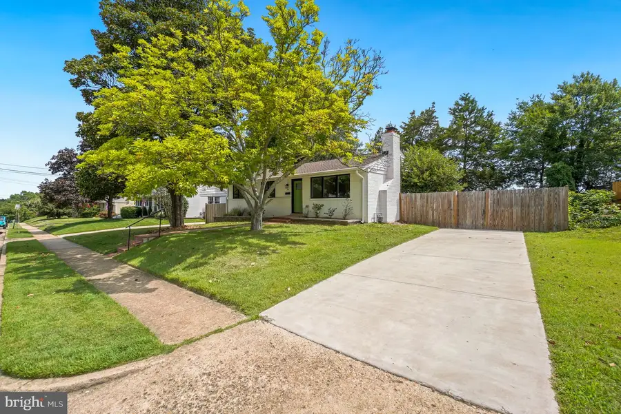 2123 N Earley St, Alexandria, VA 22302 - #2