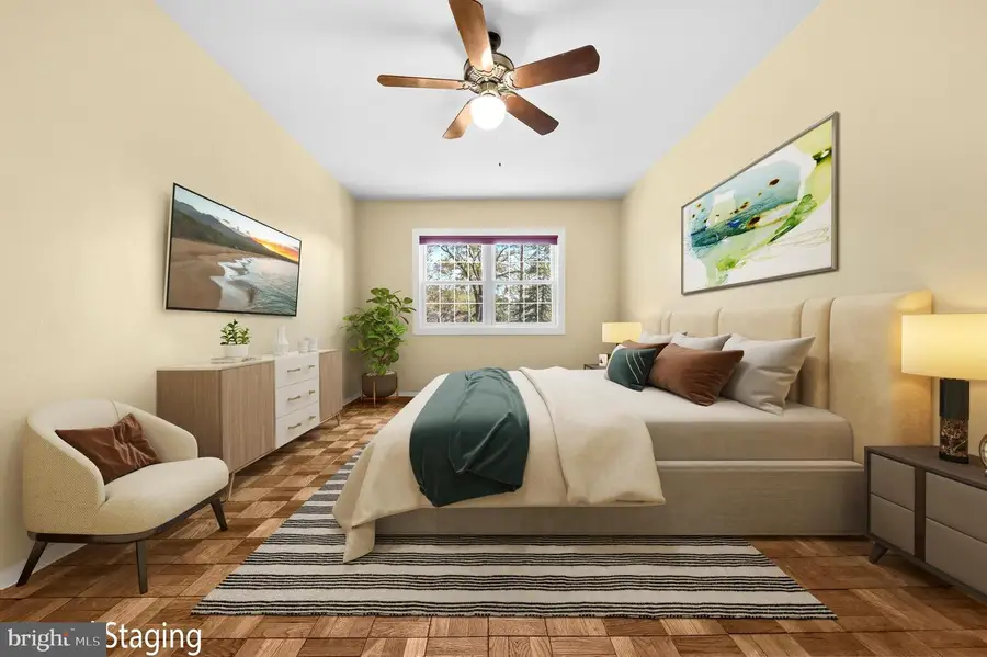 1615 Mount Eagle Pl, Alexandria, VA 22302 - #3
