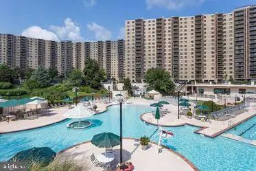 307 Yoakum Pkwy #802, Alexandria, VA 22304 - #1