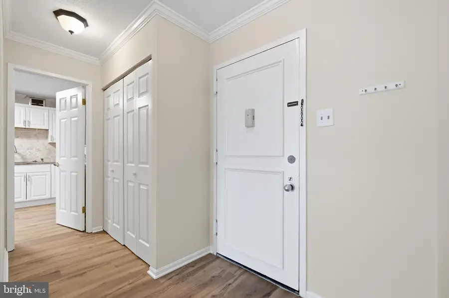 309 Yoakum Parkway #406, Alexandria, VA 22304 - #2