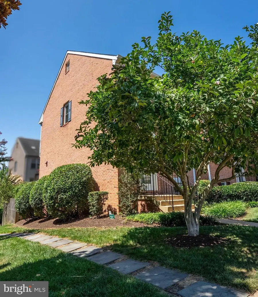 337 S Pickett St, Alexandria, VA 22304 - #2