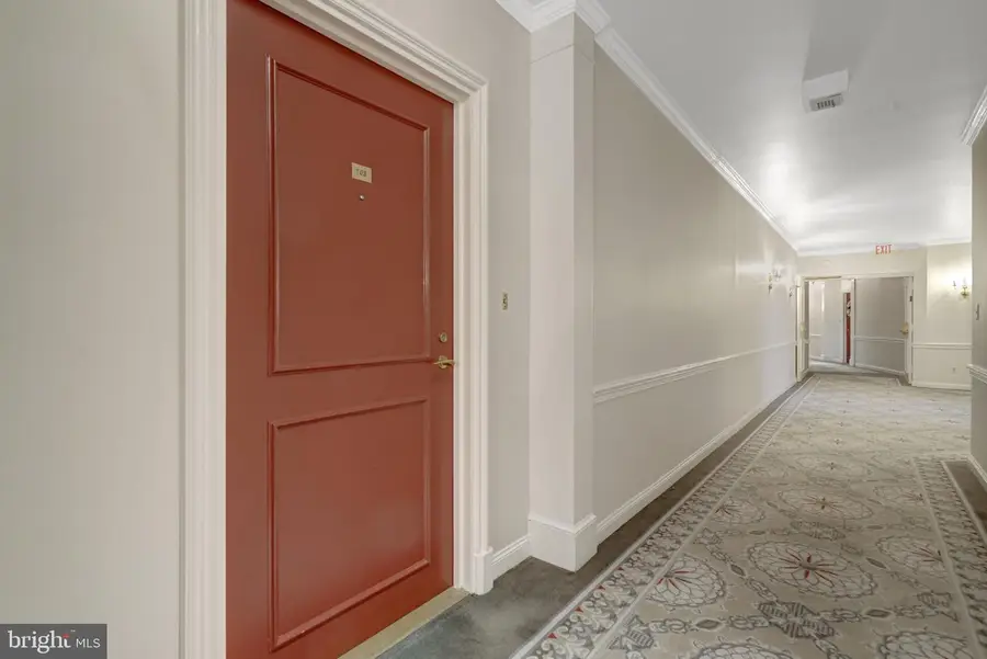 1250 S Washington St #703, Alexandria, VA 22314 - #3