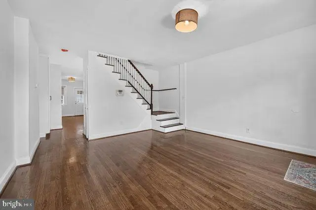 1204 Oronoco St, Alexandria, VA 22314 - #2