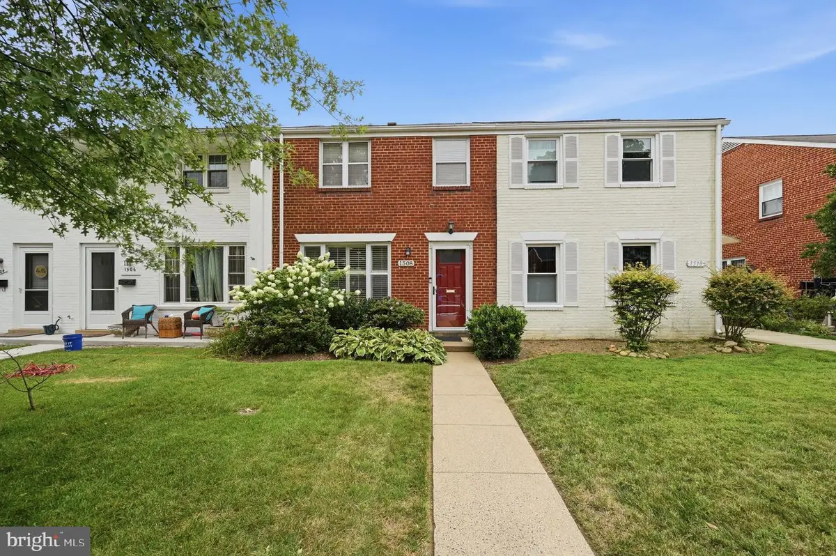 1508 Woodbine St, Alexandria, VA 22302 - #1