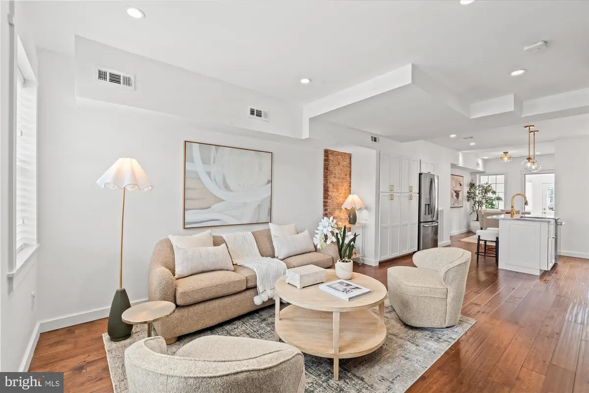 1208 Oronoco St, Alexandria, VA 22314 - #1