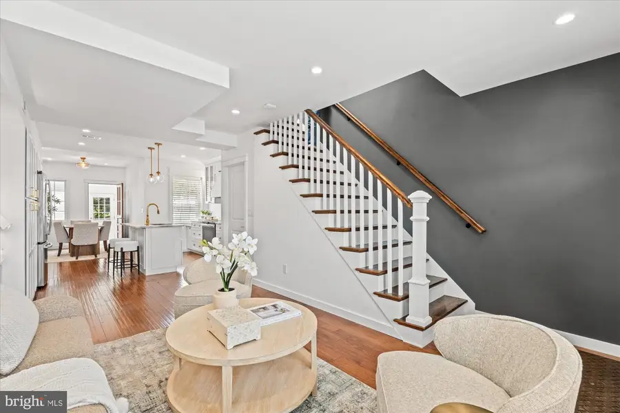 1208 Oronoco St, Alexandria, VA 22314 - #2