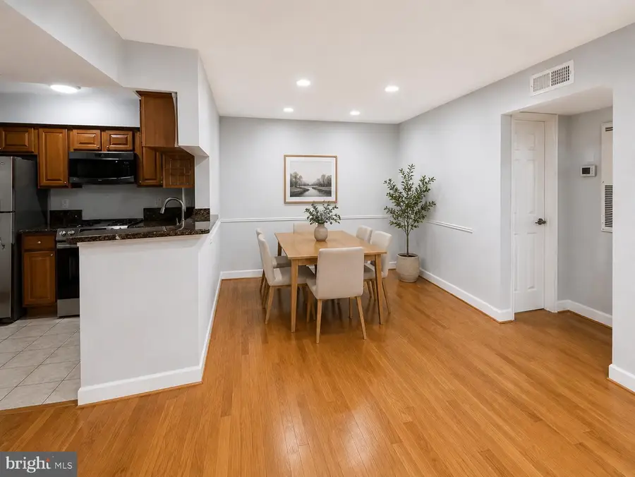 3310 Wyndham Cir #115, Alexandria, VA 22302 - #3