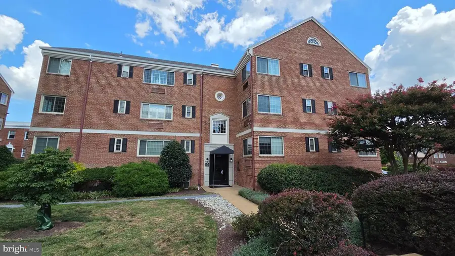 820-b S Washington St #227, Alexandria, VA 22314 - #2