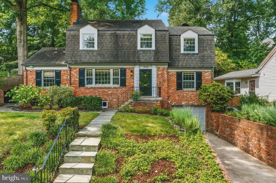 808 W Timber Branch Pkwy, Alexandria, VA 22302 - #2