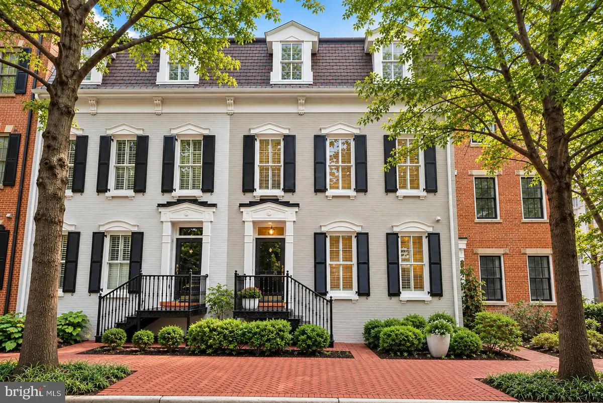 1822 Carpenter Rd, Alexandria, VA 22314 - #1