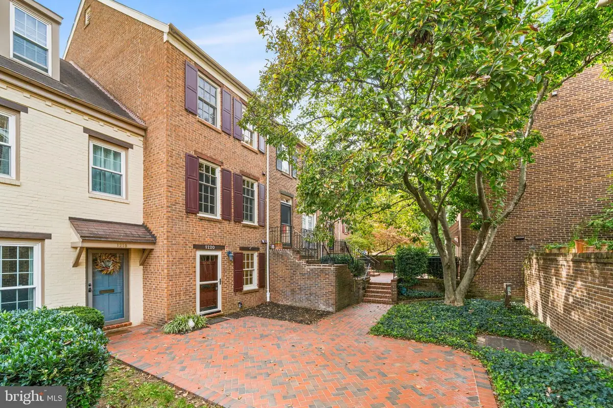 1220 Michigan Ct, Alexandria, VA 22314 - #1