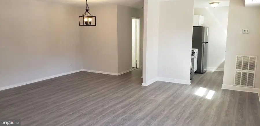 5927 Quantrell Ave #204, Alexandria, VA 22312 - #3