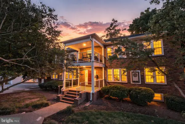 305 E Duncan Ave E #a, ALEXANDRIA, VA 22301