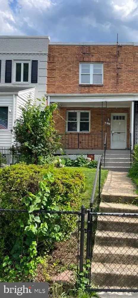 217 Lynhaven Dr, Alexandria, VA 22305 - #3