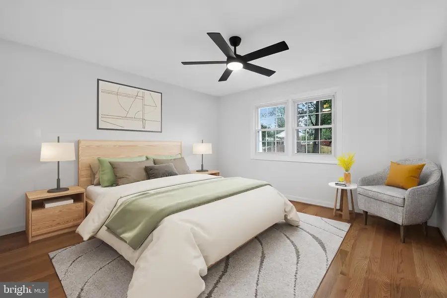 250 Aspen St, Alexandria, VA 22305 - #2