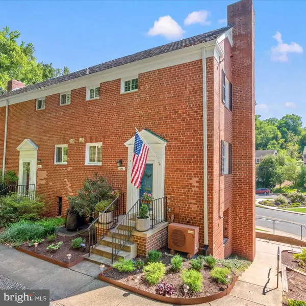1621 Preston Rd, ALEXANDRIA, VA 22302
