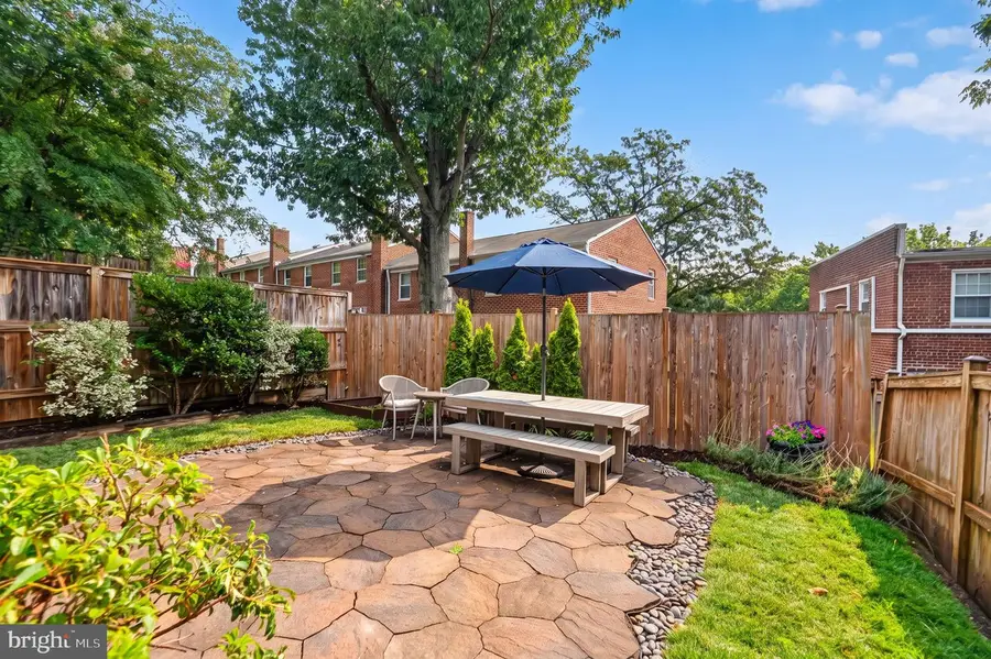 2935 Sycamore St, Alexandria, VA 22305 - #3