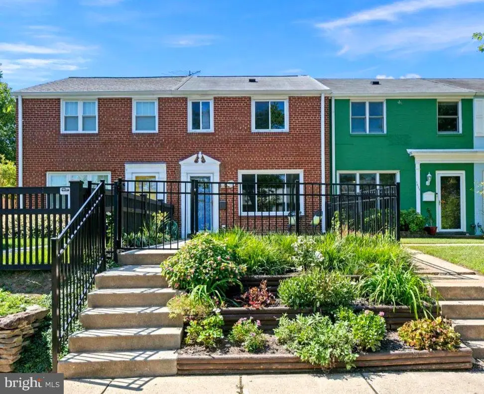 1420 Woodbine St, Alexandria, VA 22302 - #1