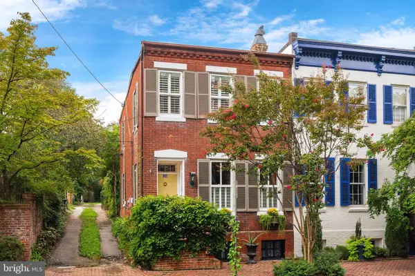206 Wolfe St, ALEXANDRIA, VA 22314