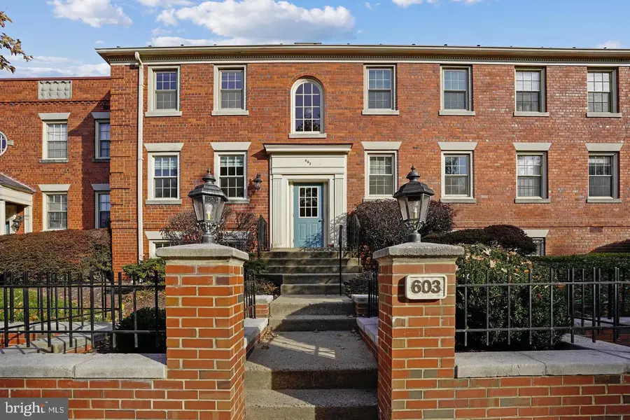603 Bashford Ln #1, Alexandria, VA 22314 - #2