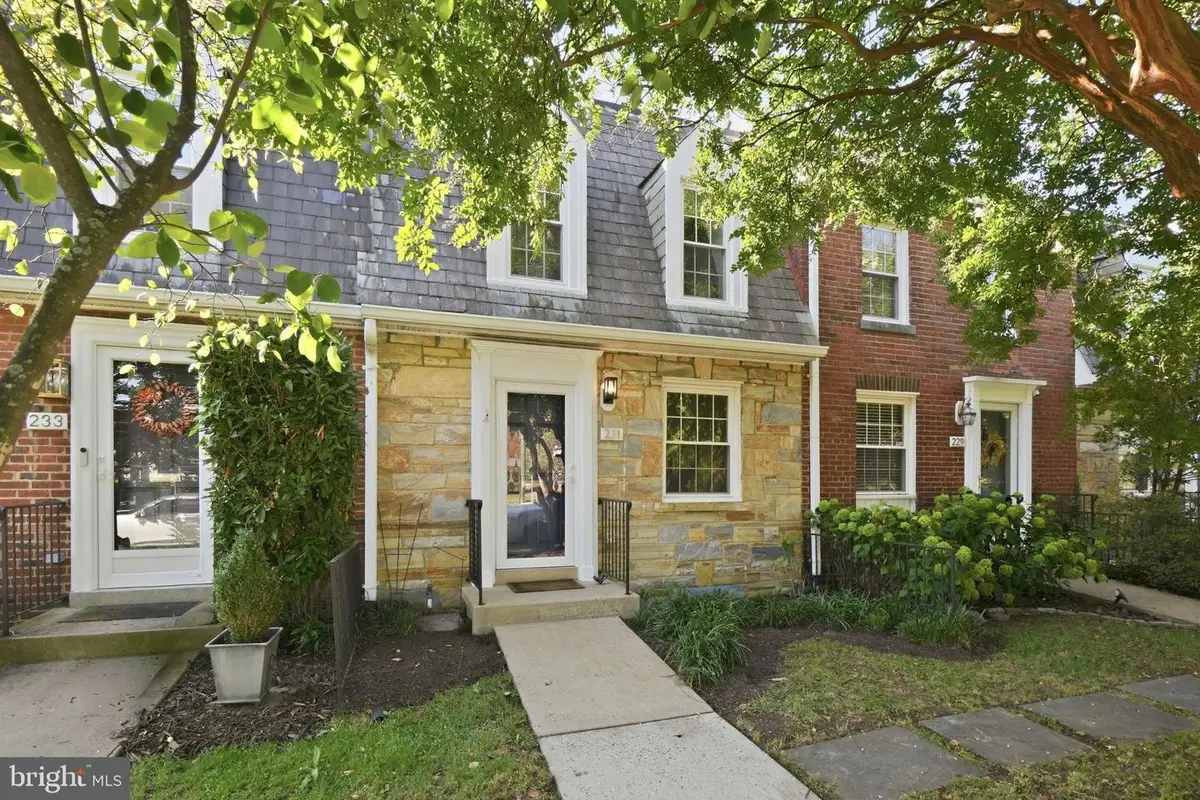 231 E Mason Ave, Alexandria, VA 22301 - #1