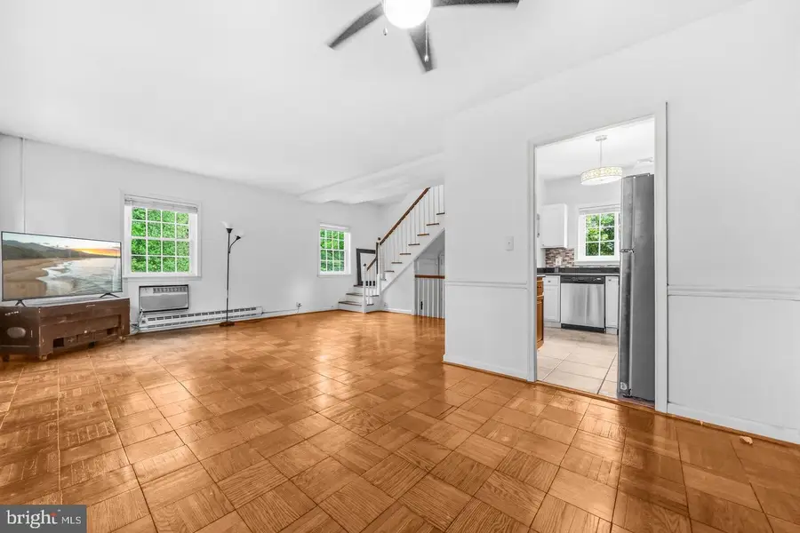 3452 Gunston Rd #727, Alexandria, VA 22302 - #3