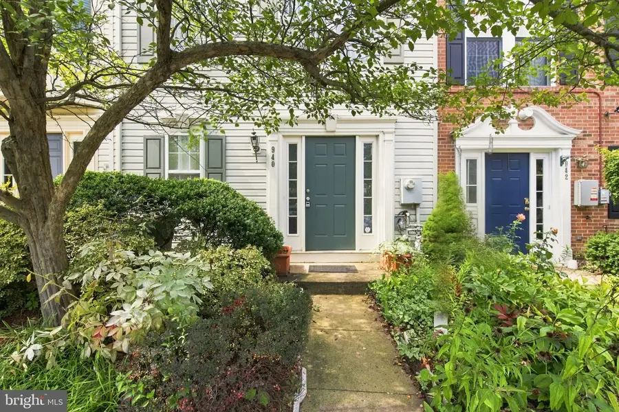940 Harrison Cir, Alexandria, VA 22304 - #3